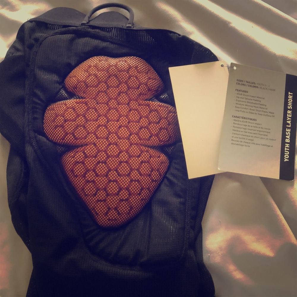 NWT Base layer shorts (padded)